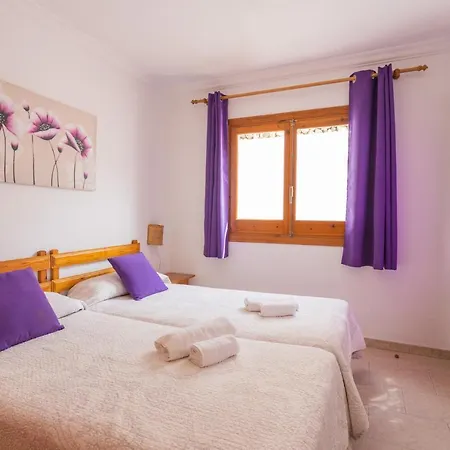 Loes Villa
